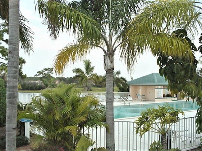 Building Photo - 3bedroom/2bathroom SF Pool Home in Pelican...