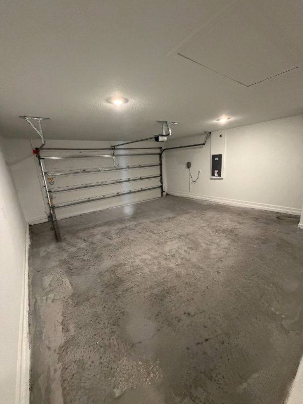 Building Photo - 8341 SW 42nd Cir