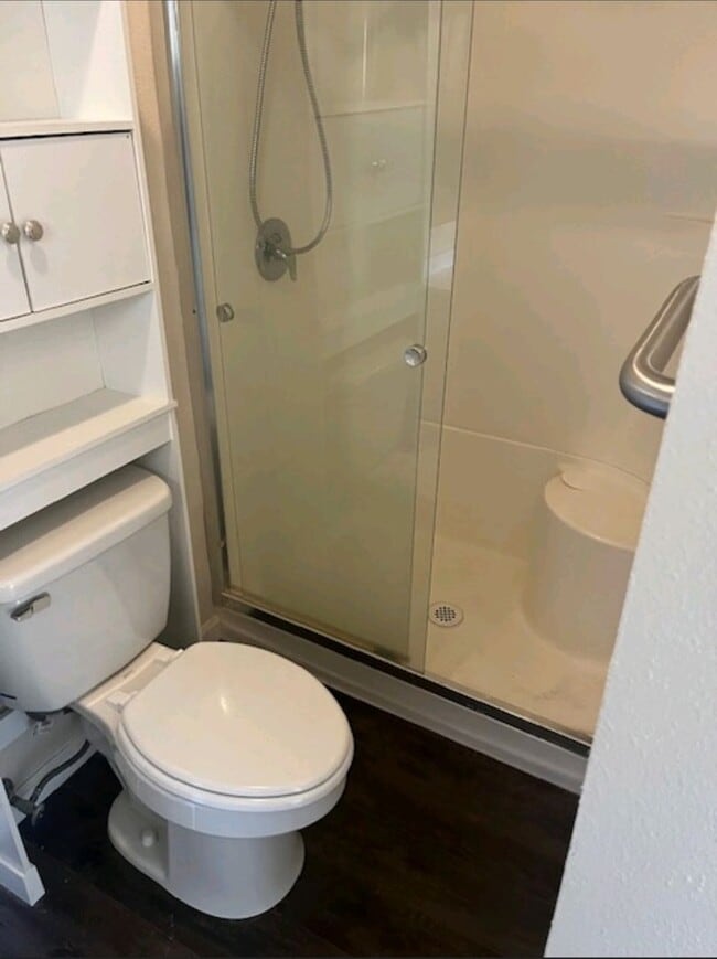 Building Photo - 2-bedroom 2 bath home with garage 55+commu...