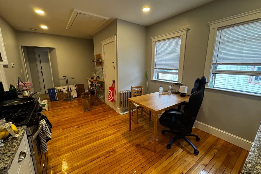 Building Photo - 74 Frederick Ave