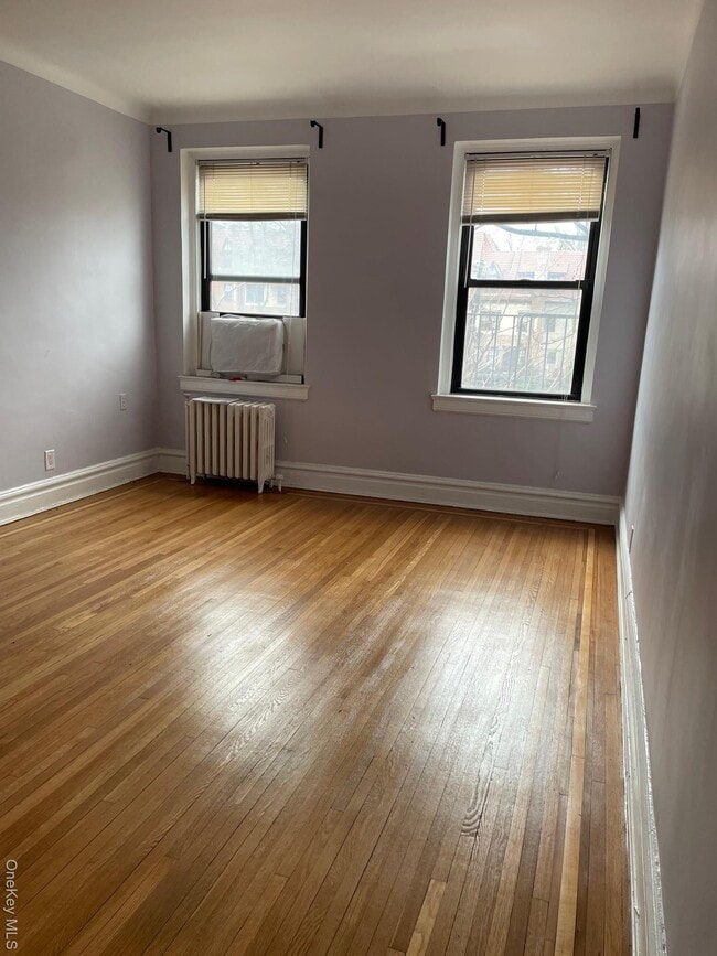 Building Photo - 77-20 Austin St