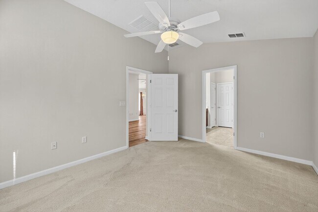 Building Photo - Home for rent