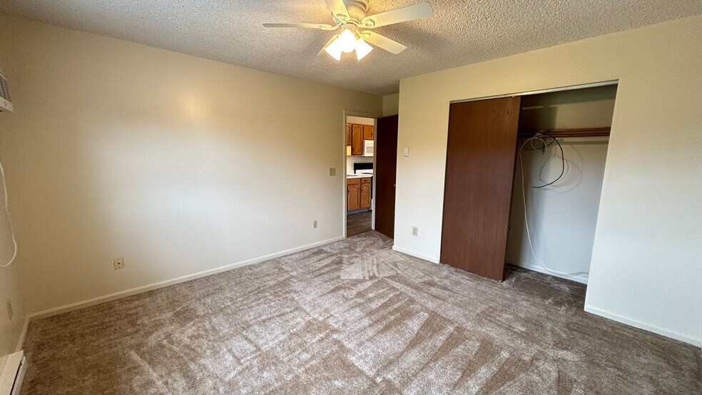 Building Photo - 3736 Carman Rd