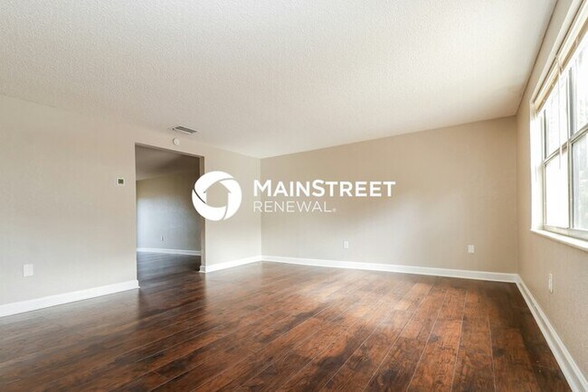 Building Photo - 3 Bedroom Pet-Friendly Home in New Port Richey, FL with Main Street Renewal