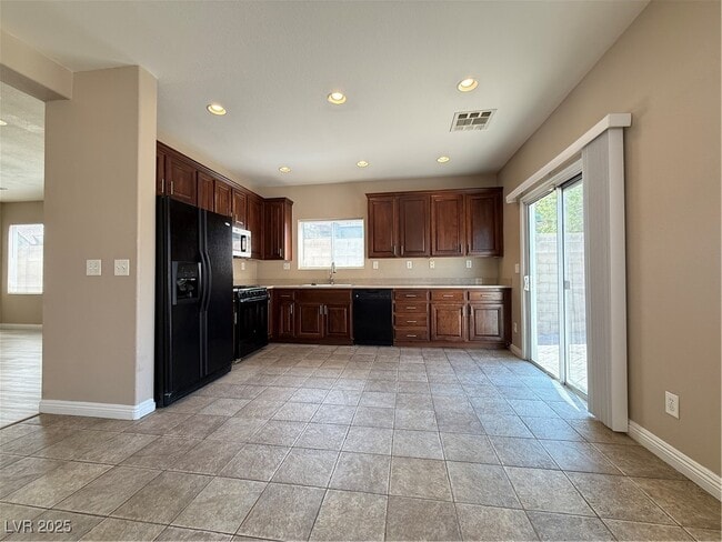Building Photo - 11065 Calamint Hills Ct