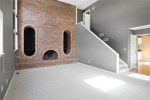Building Photo - 4731 Liberty St