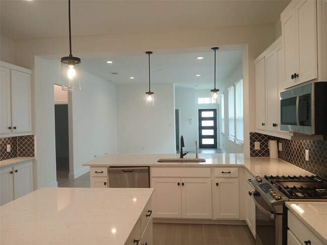 Building Photo - 2235 Garden Arbor Ln