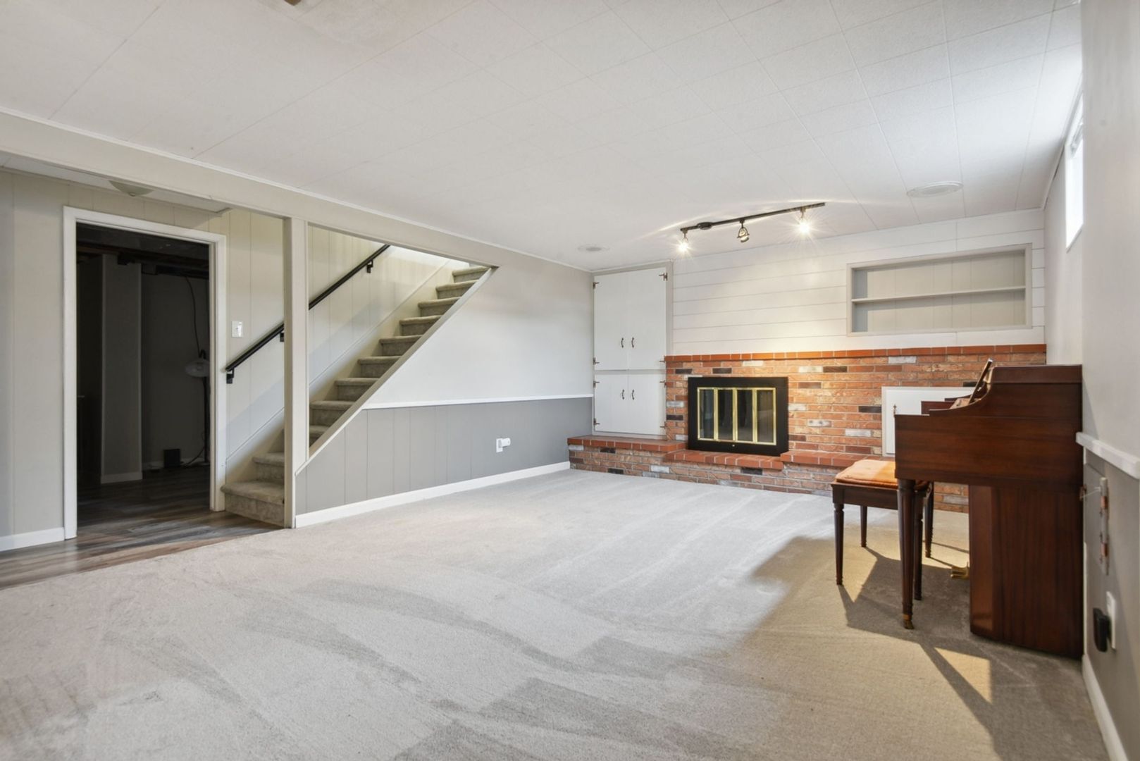 Building Photo - 2963 S Vrain St