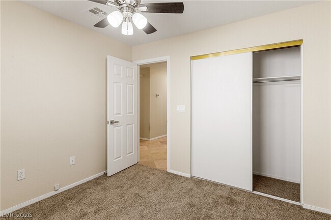 Building Photo - 110 La Suena Ct