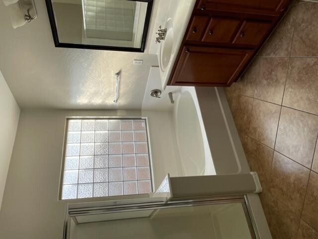Building Photo - 3030 E Eleana Ct