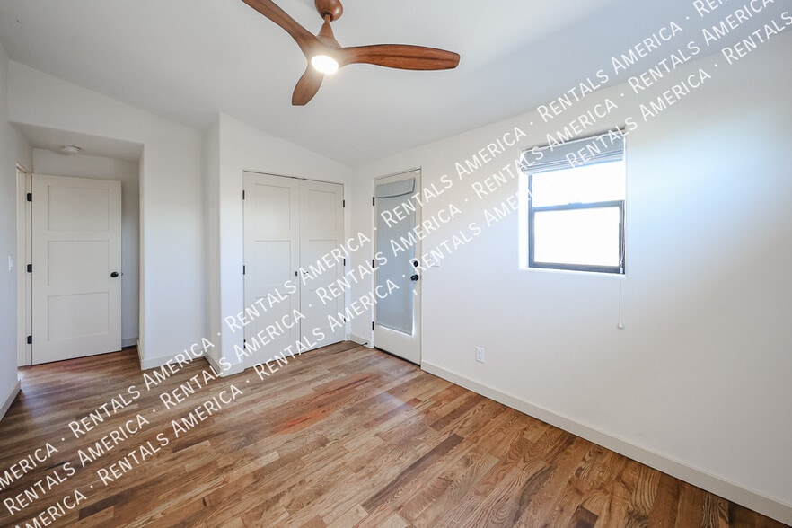 Building Photo - 3809 N 9th St