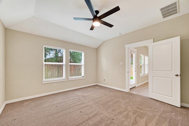 Building Photo - 252 Laura Leigh Ln