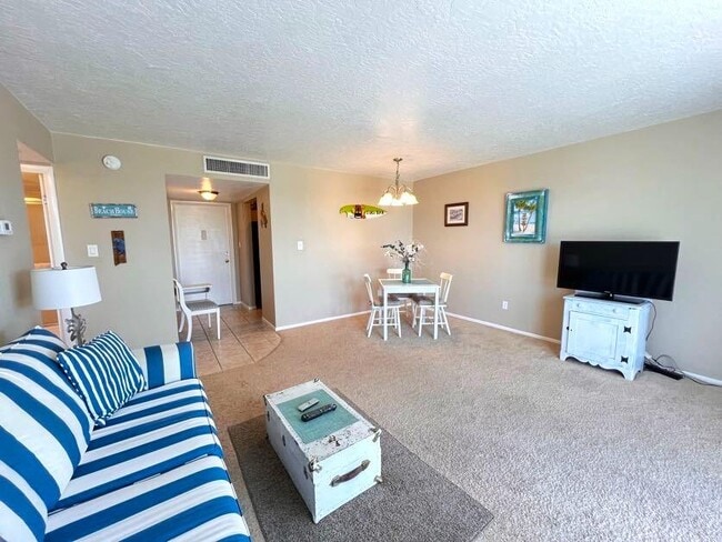 Building Photo - 3190 N Atlantic Ave