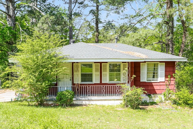 Building Photo - 1700 4th Pl NW