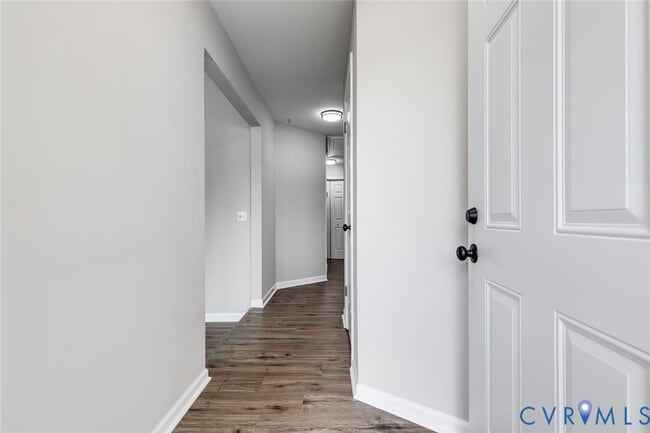 Building Photo - 3524 E Chagford Terrace