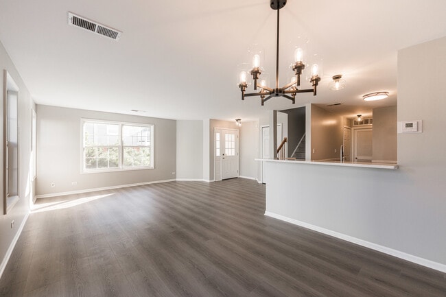 Building Photo - 1460 Winfield Way