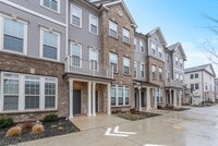 Building Photo - 1038 Station Rd