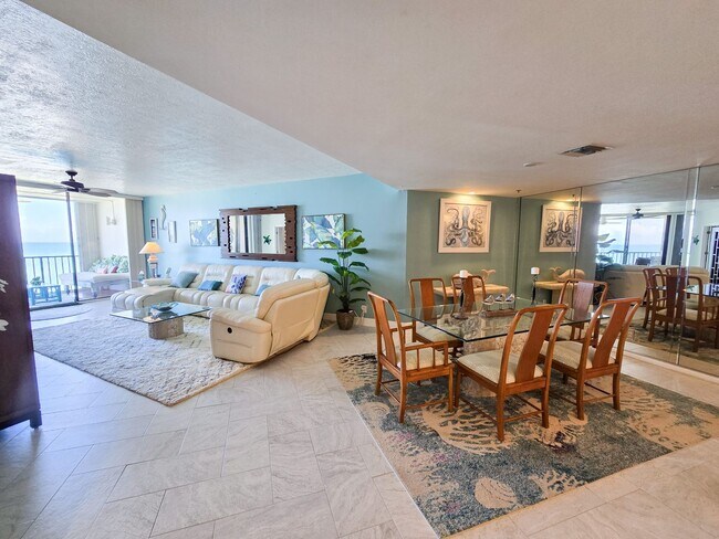 Building Photo - Paradise Found! 13th Floor Condo 3/2