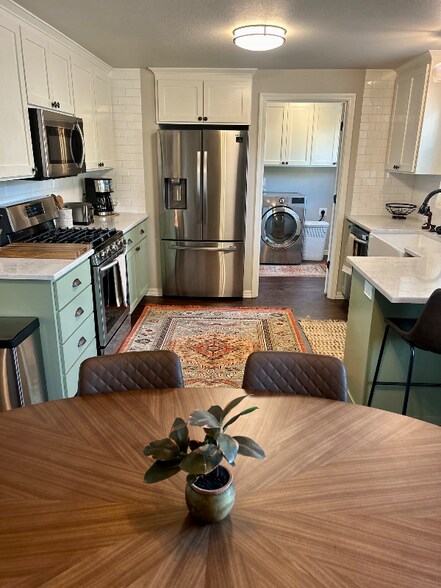 Building Photo - 2225 Breyman St NE