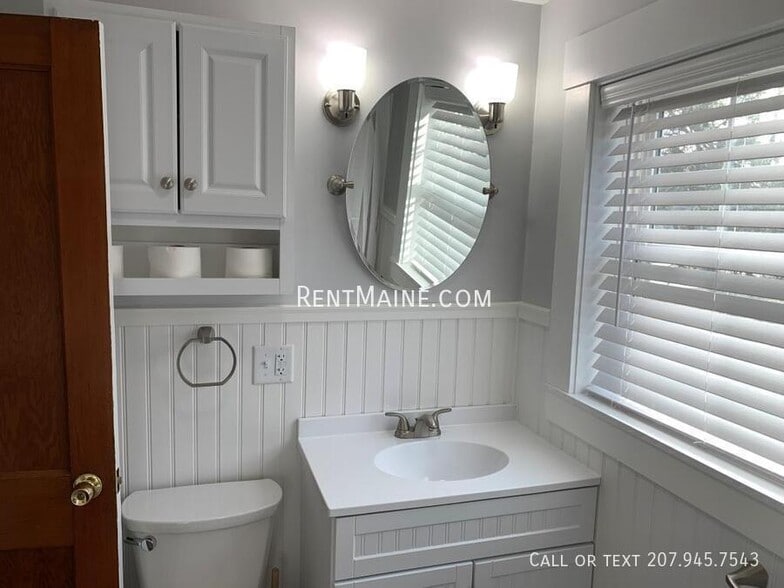 Building Photo - 54 Western Ave