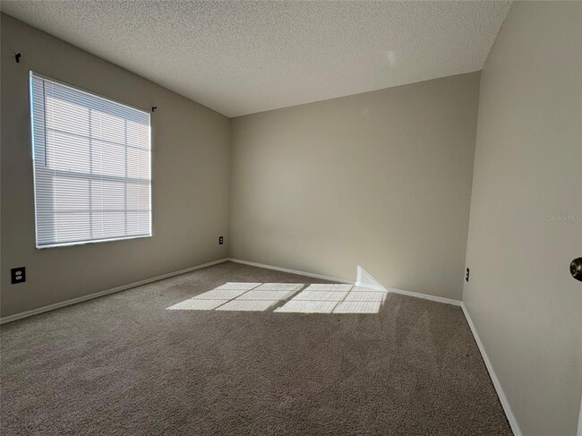 Building Photo - 3330 Sandy Shore Ln