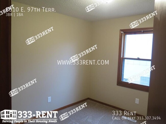 Building Photo - 8510 E 97 Terrace