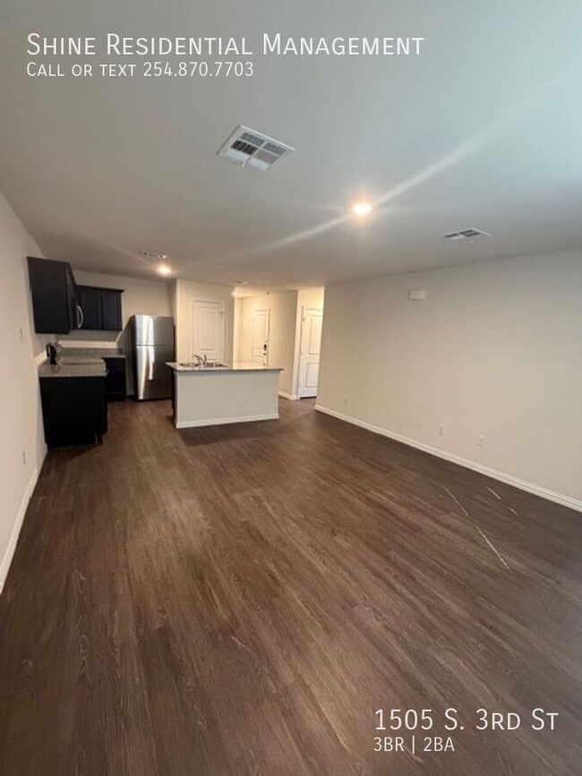 Building Photo - 1505 S 3rd St