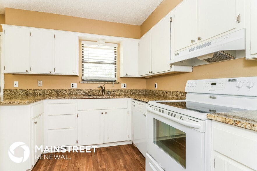 Building Photo - 300 Cherryvale Rd