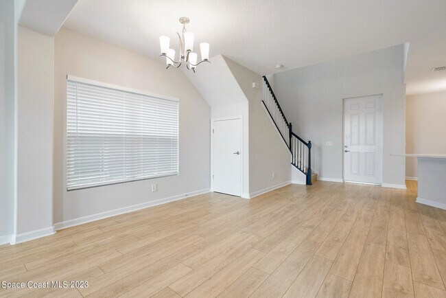 Building Photo - 59 Montecito Dr