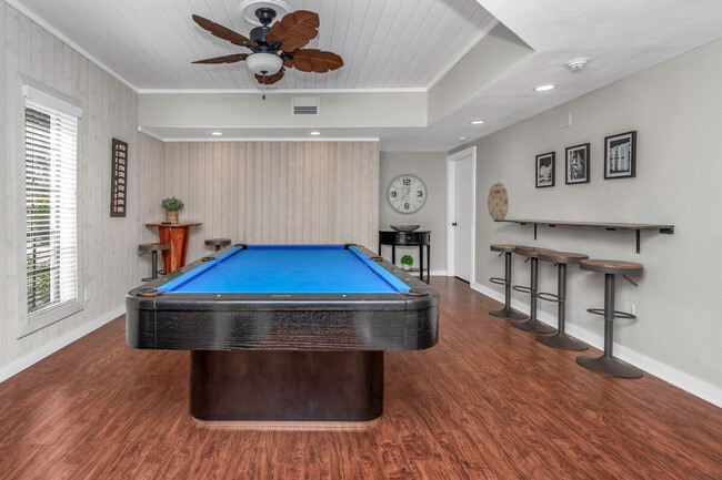 Building Photo - 1679 Tampa Rd