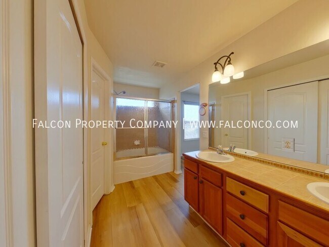 Building Photo - 4055 Morning Glory Rd