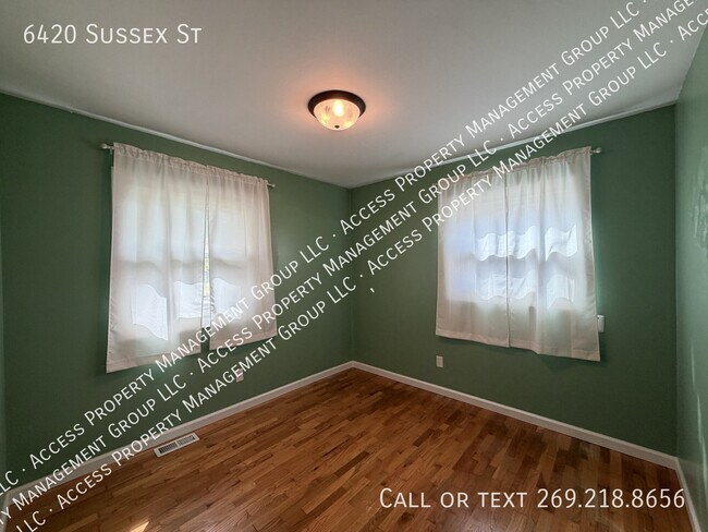 Building Photo - 6420 Sussex St