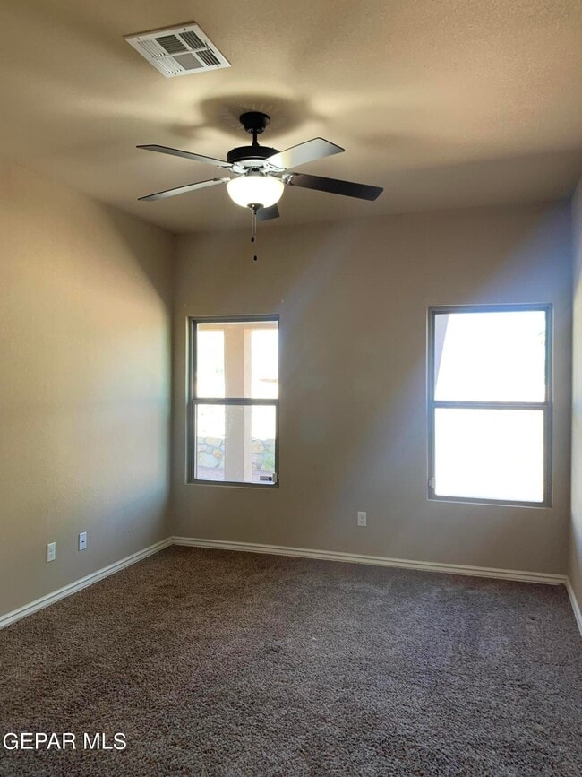 Building Photo - 509 Firstwood Pl