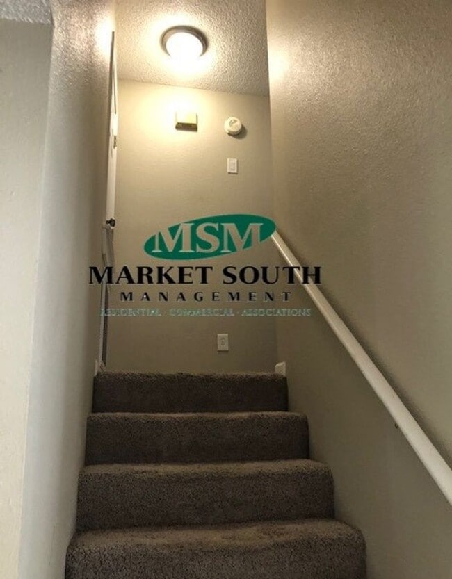 Building Photo - **APPLICATION PENDING!!! GEORGETOWN - SUGA...