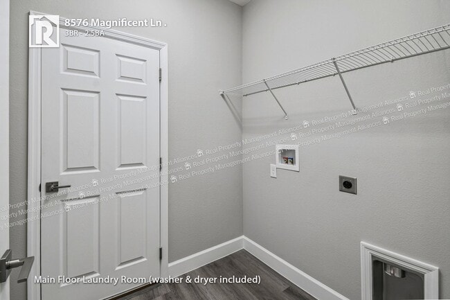 Building Photo - Brand-New Luxury Townhome - Upgrades Galore - Available Now!!