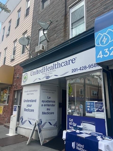 Building Photo - 434 Central Ave