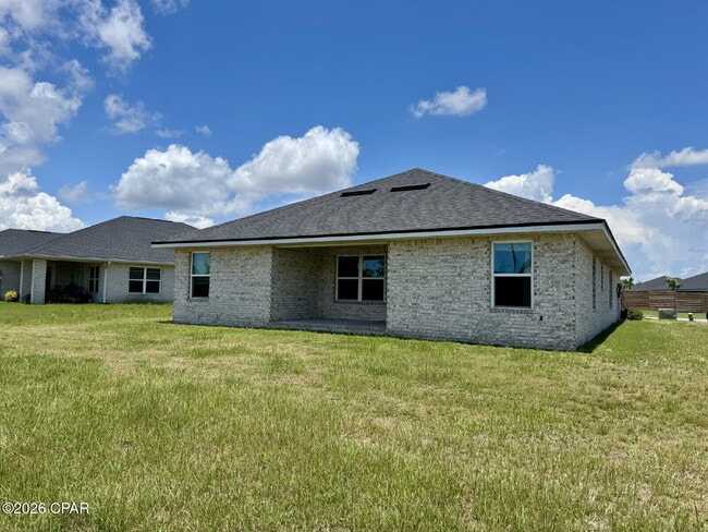 Building Photo - 3851 Redbud Wy