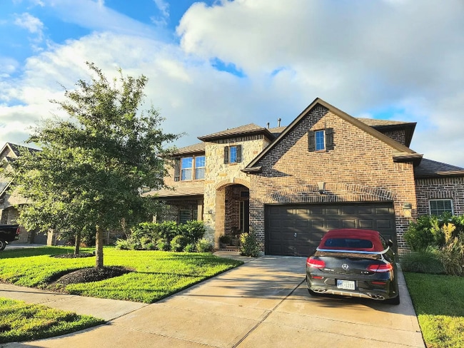 Building Photo - 9707 Lauren Briar Ln