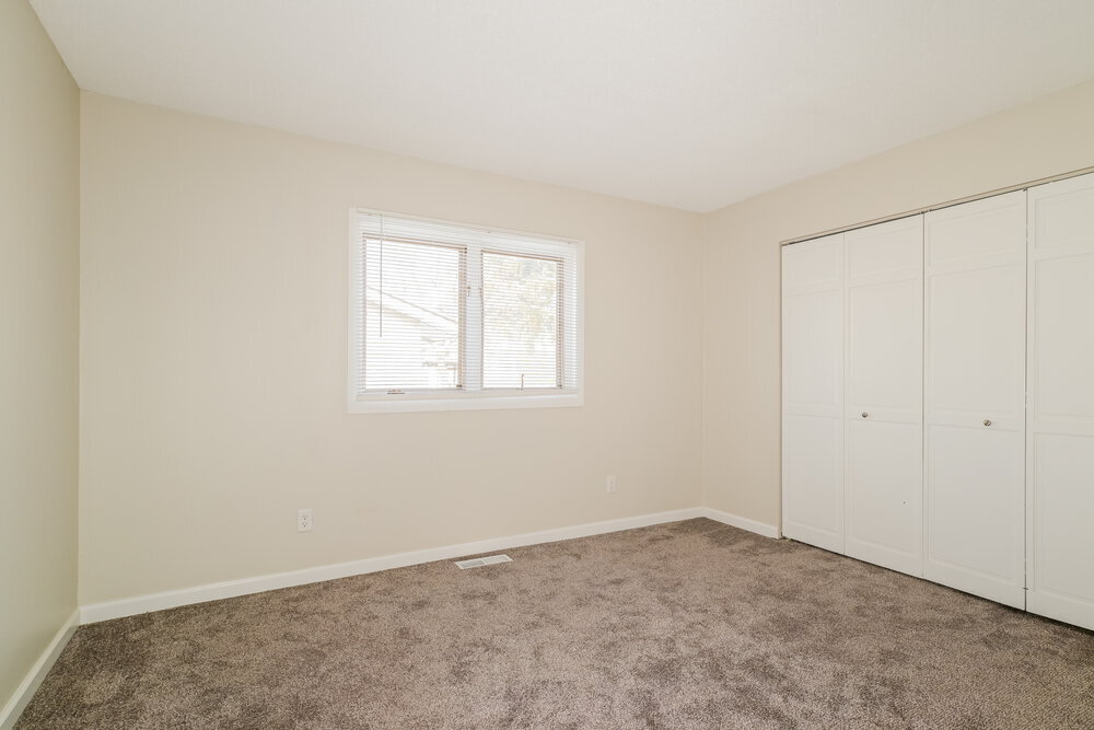 Building Photo - 11990 Roseview Ln