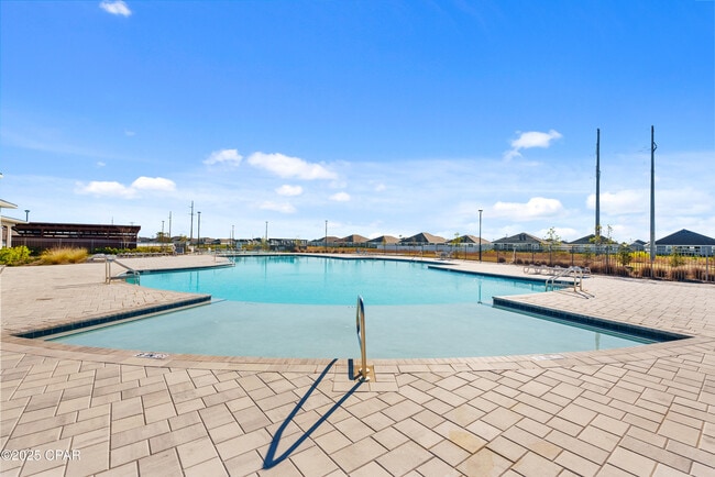 Building Photo - 6417 Bellavia Ln