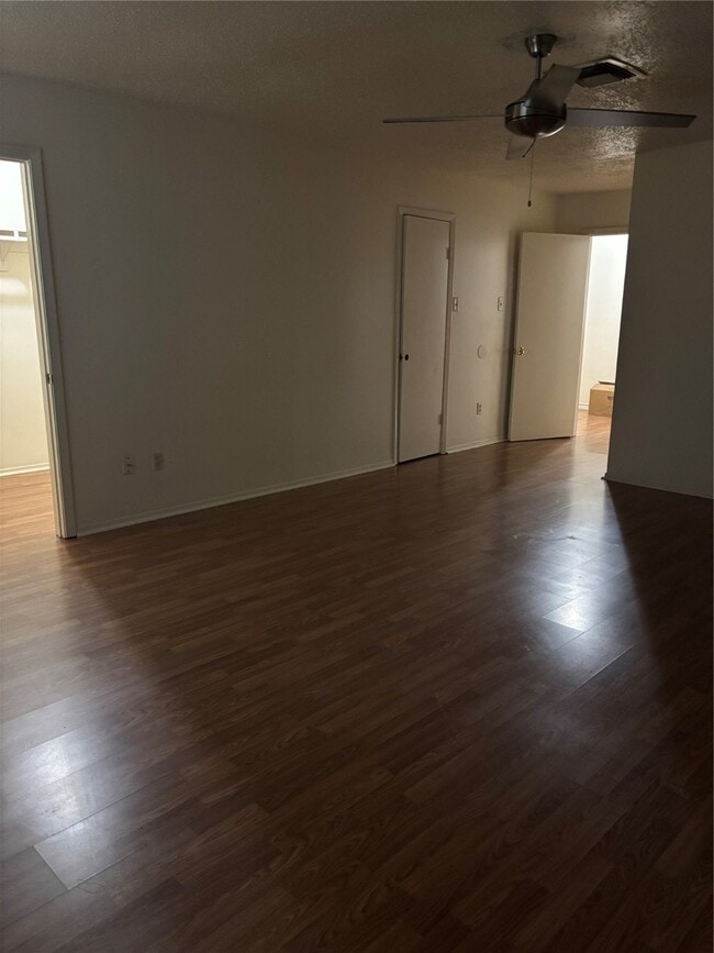 Building Photo - 6316 Rumford Ln