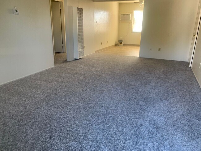 Building Photo - 2899001/60