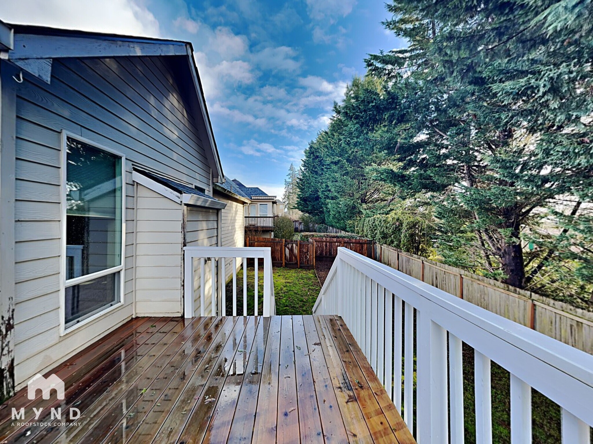 Building Photo - 15308 SW Highpoint Dr