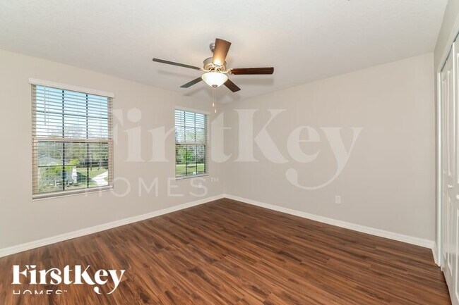 Building Photo - 806 Timeless Moss Dr