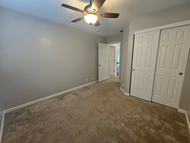 Building Photo - 460 S Jade Ln