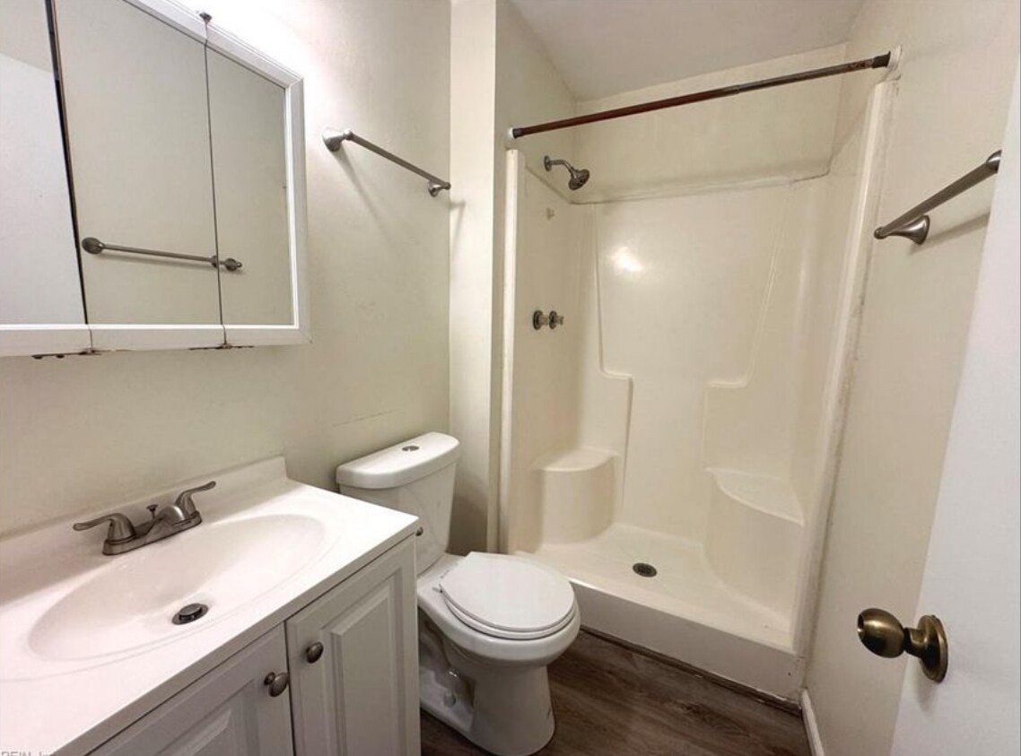 Building Photo - 3836 Clearwood Ct