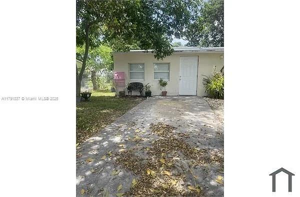 Building Photo - 11780 SW 213th St