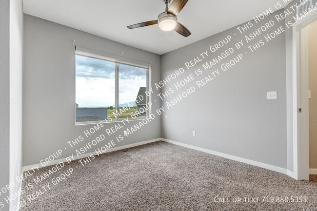 Building Photo - 6544 John Muir Trl