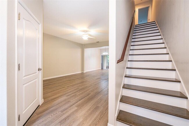 Building Photo - 3039 Rodrick Cir