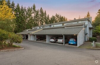 Building Photo - Spacious 2BD/1.5BTH Condo in Lynnwood - Mo...